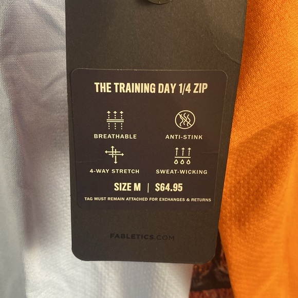⭐️ Fabletics The Training Day Quarter Zip ⭐️ FINAL SALE ⭐️ - Picture 3 of 4
